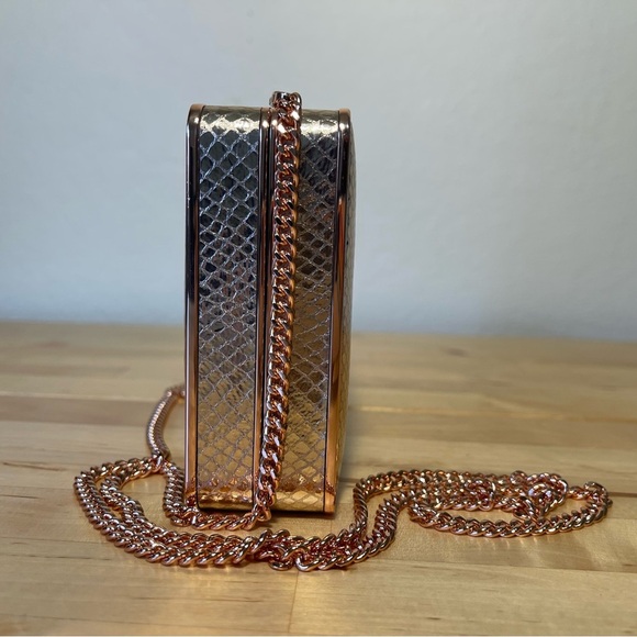 Michael Michael Kors Pearl Medium Box Clutch - Picture 2 of 14